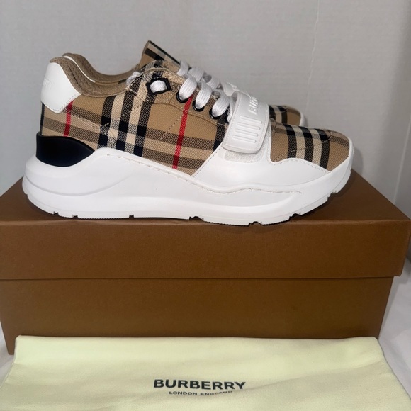Burberry Beige and White Check Sneakers - Picture 3 of 13